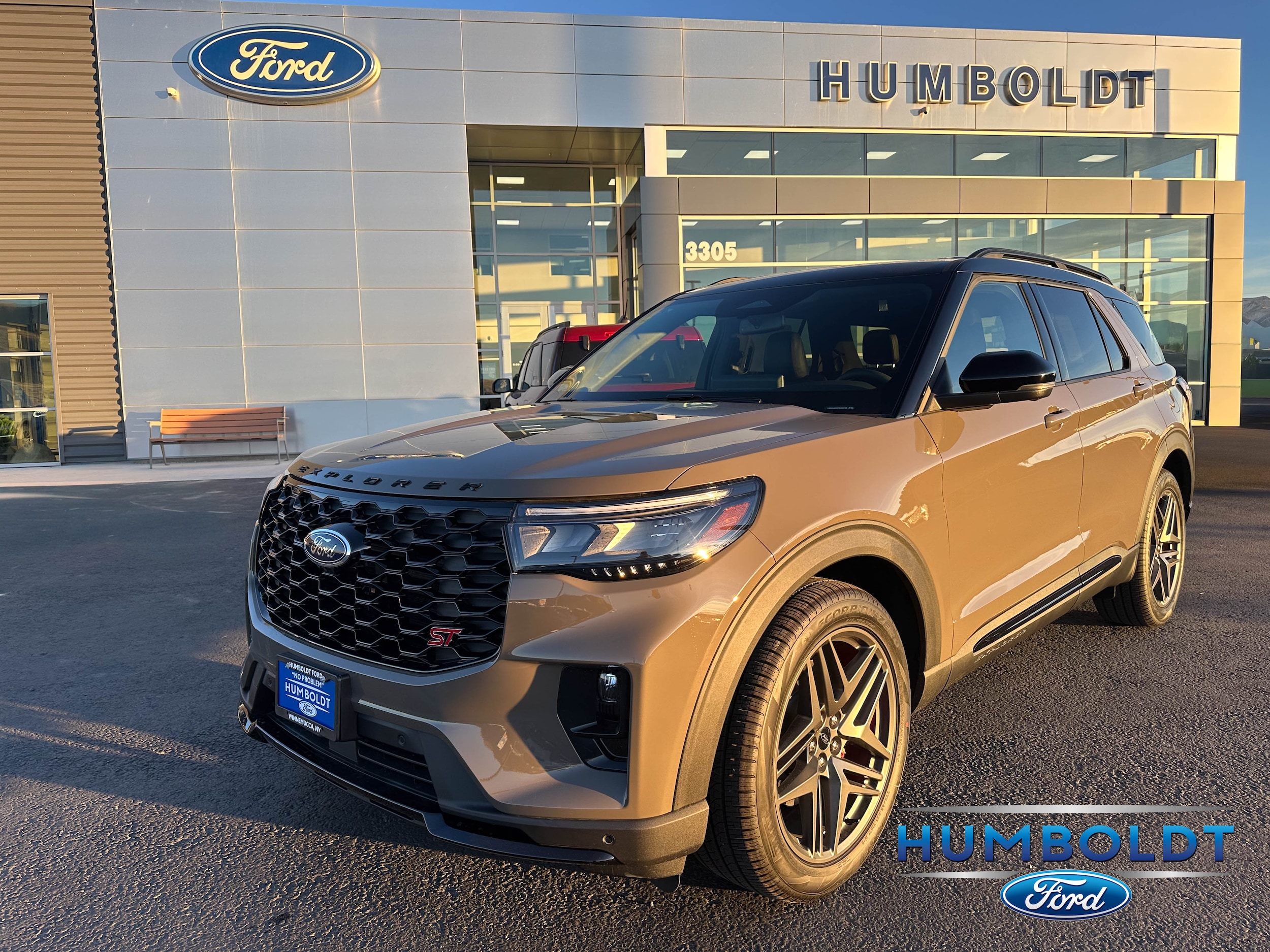 2026 Ford Explorer ST 4WD's photo