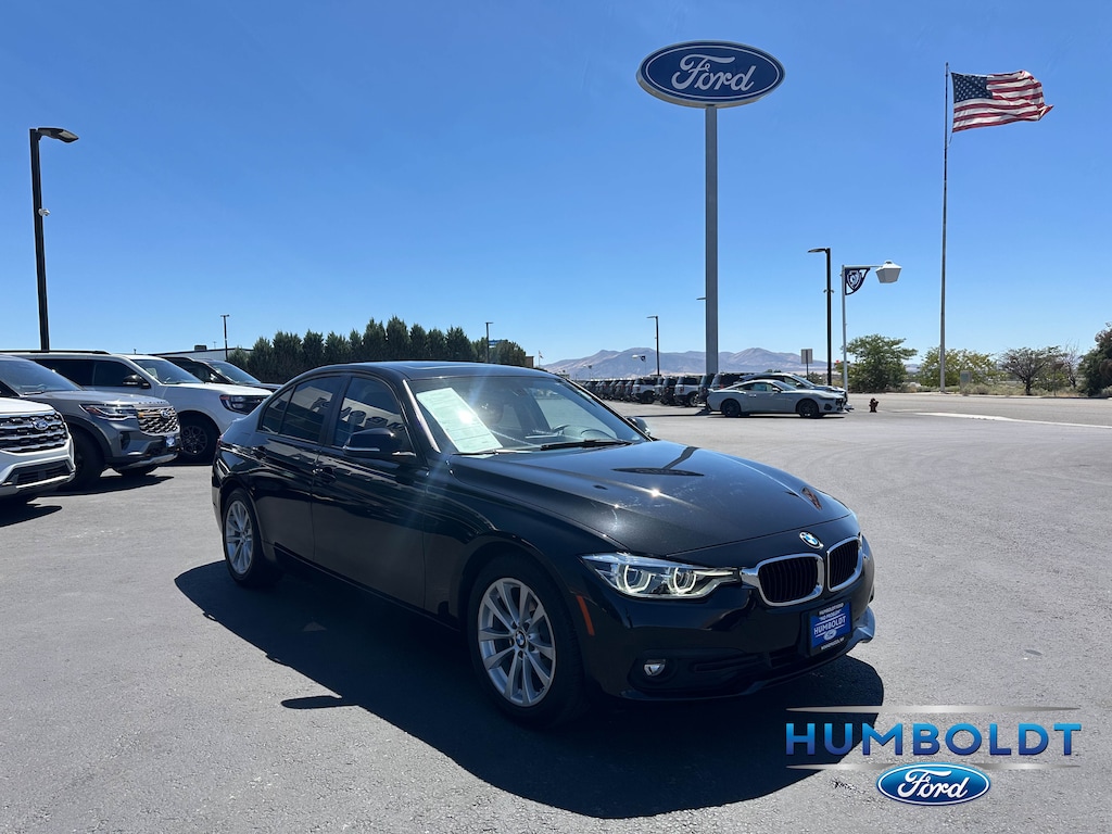Used 2018 BMW 3 Series 320i xDrive Sedan