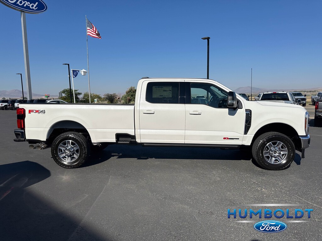 New 2026 Ford Super Duty F-350® Lariat® TRUCK