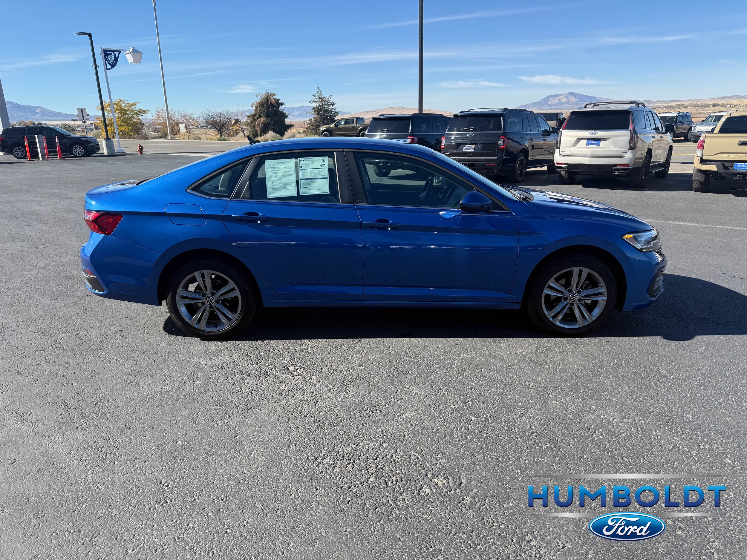 2024 Volkswagen Jetta 1.5T SE photo 2