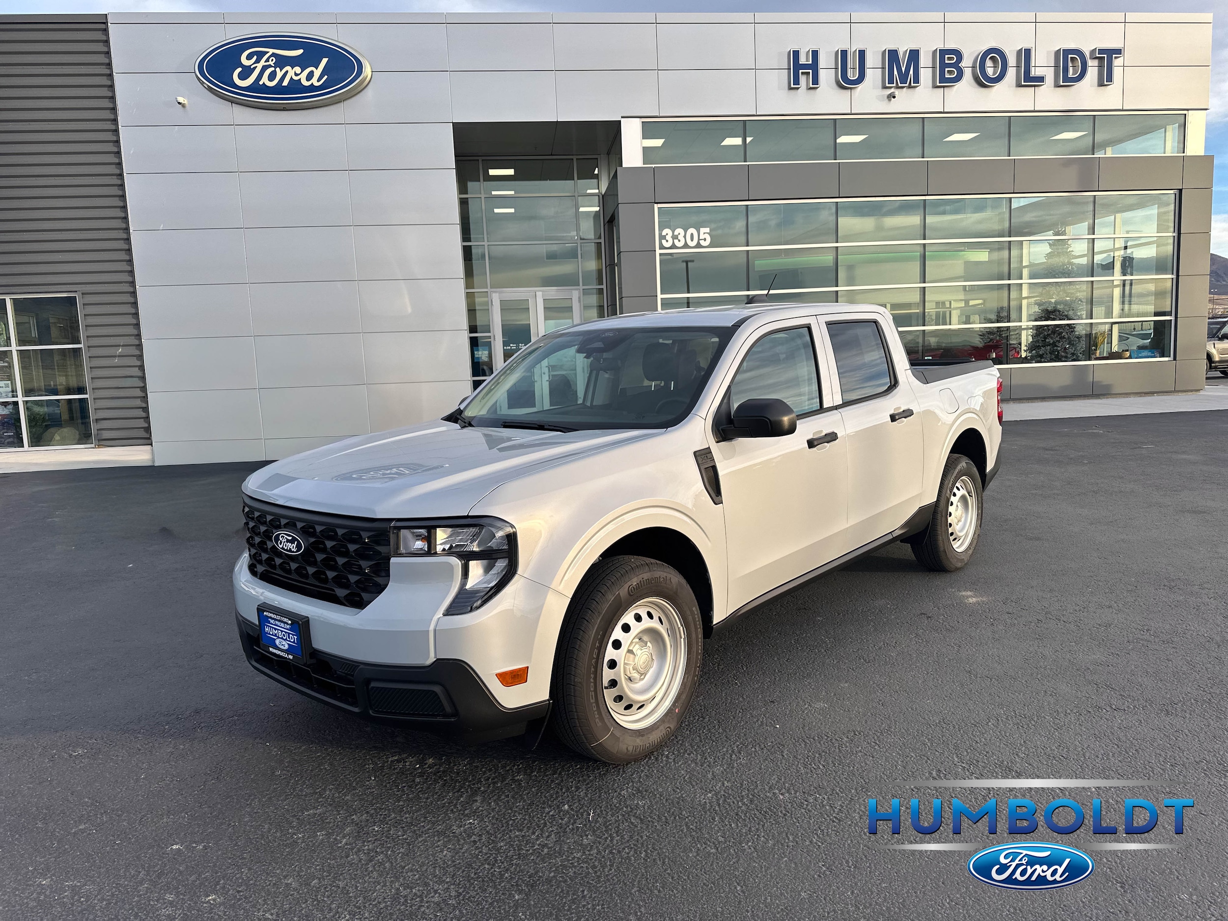 2026 Ford Maverick XL's photo