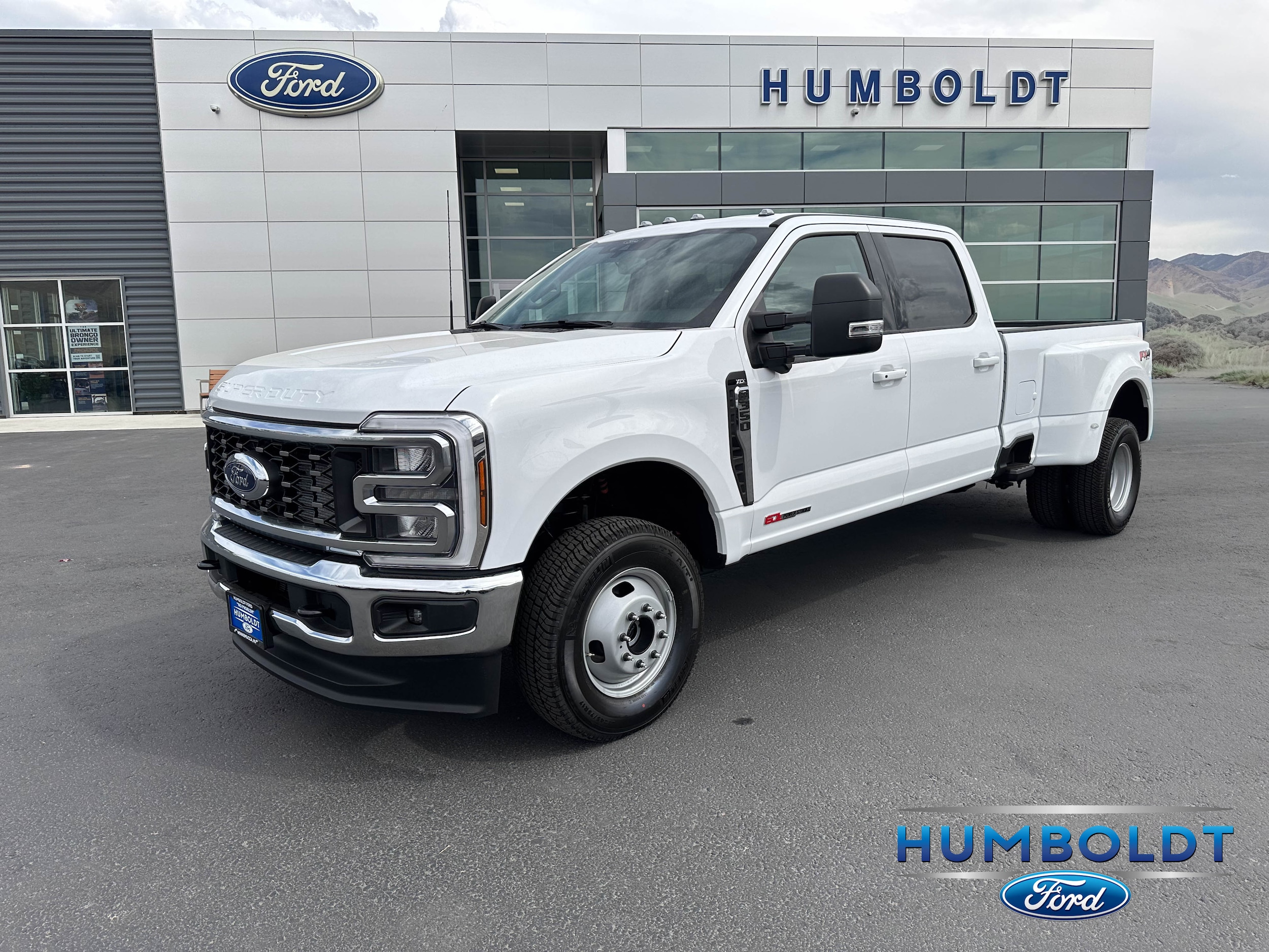 2026 Ford F-350 Super Duty XLT