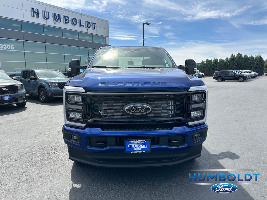 New 2026 Ford Super Duty F-350® Lariat® TRUCK