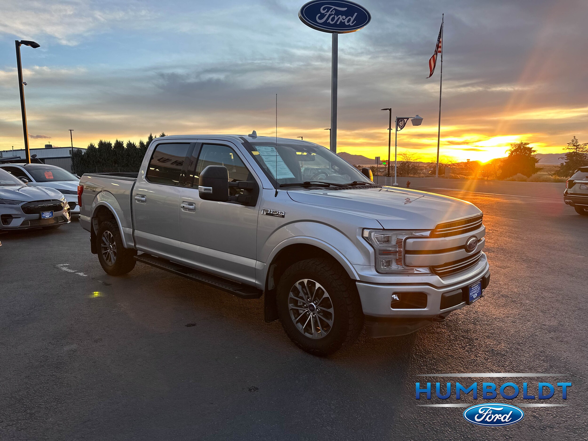 2018 Ford F-150 Lariat photo 2
