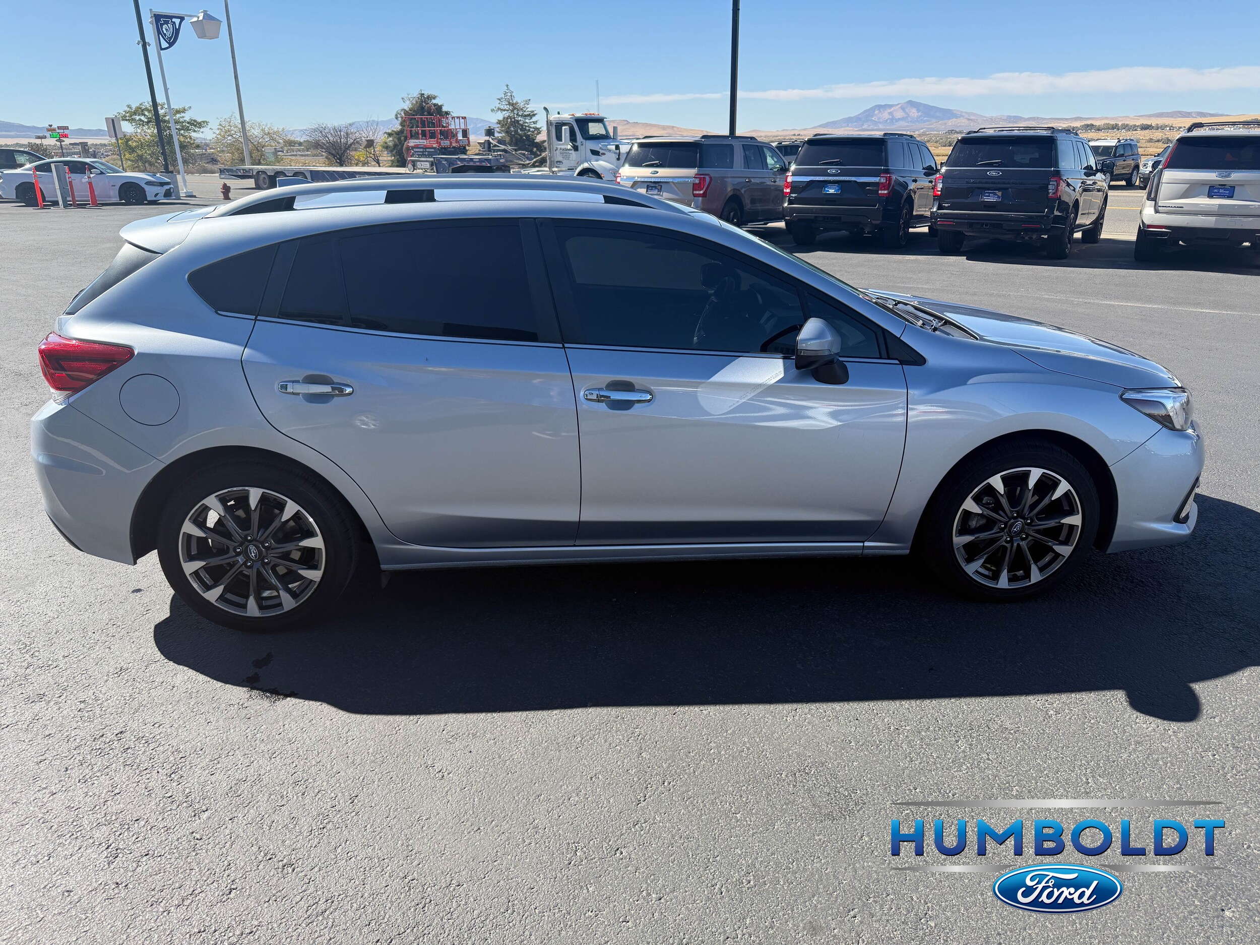 2023 Subaru Impreza Limited photo 3