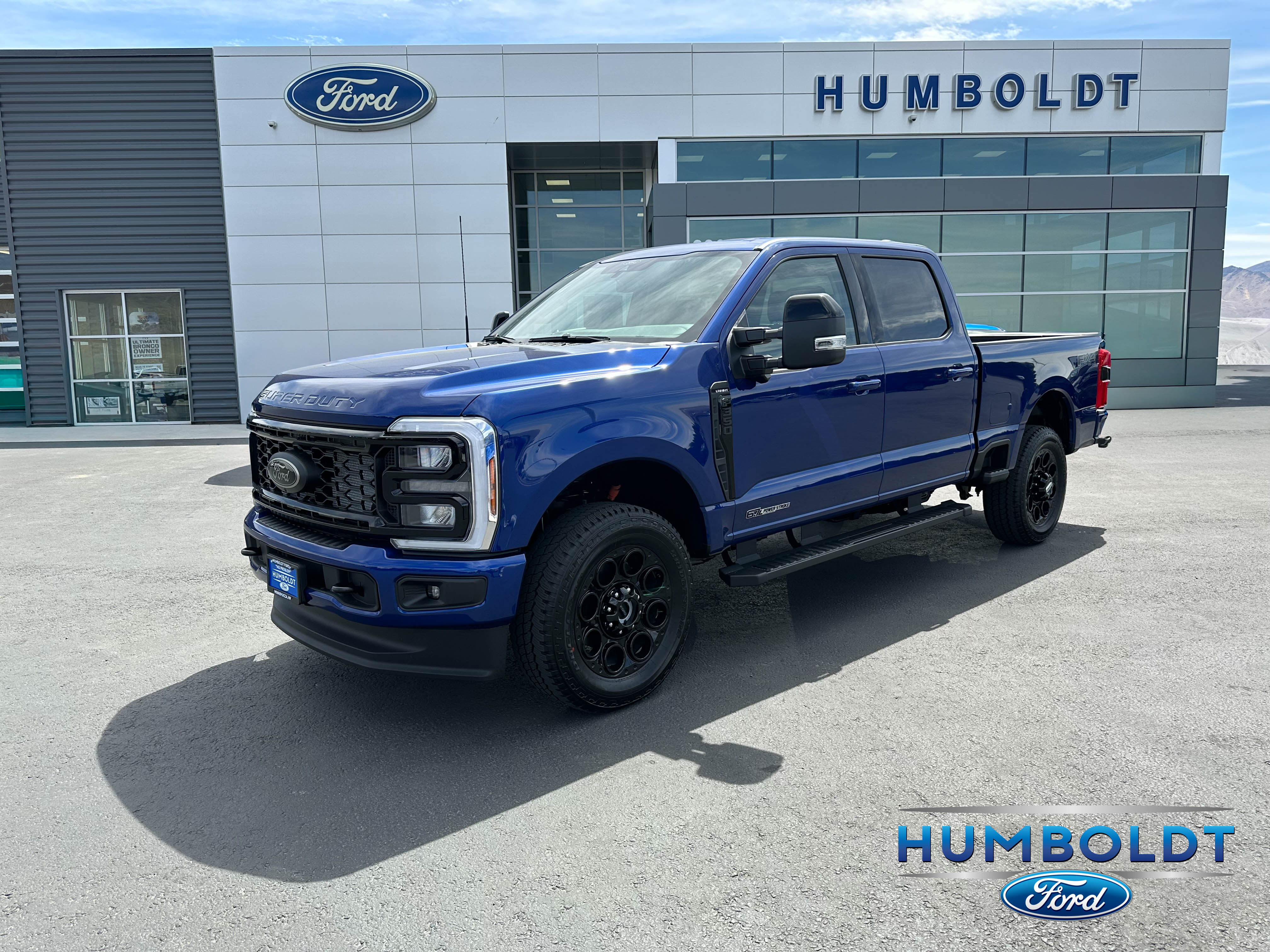 New 2026 Ford Super Duty F-350® Lariat® TRUCK