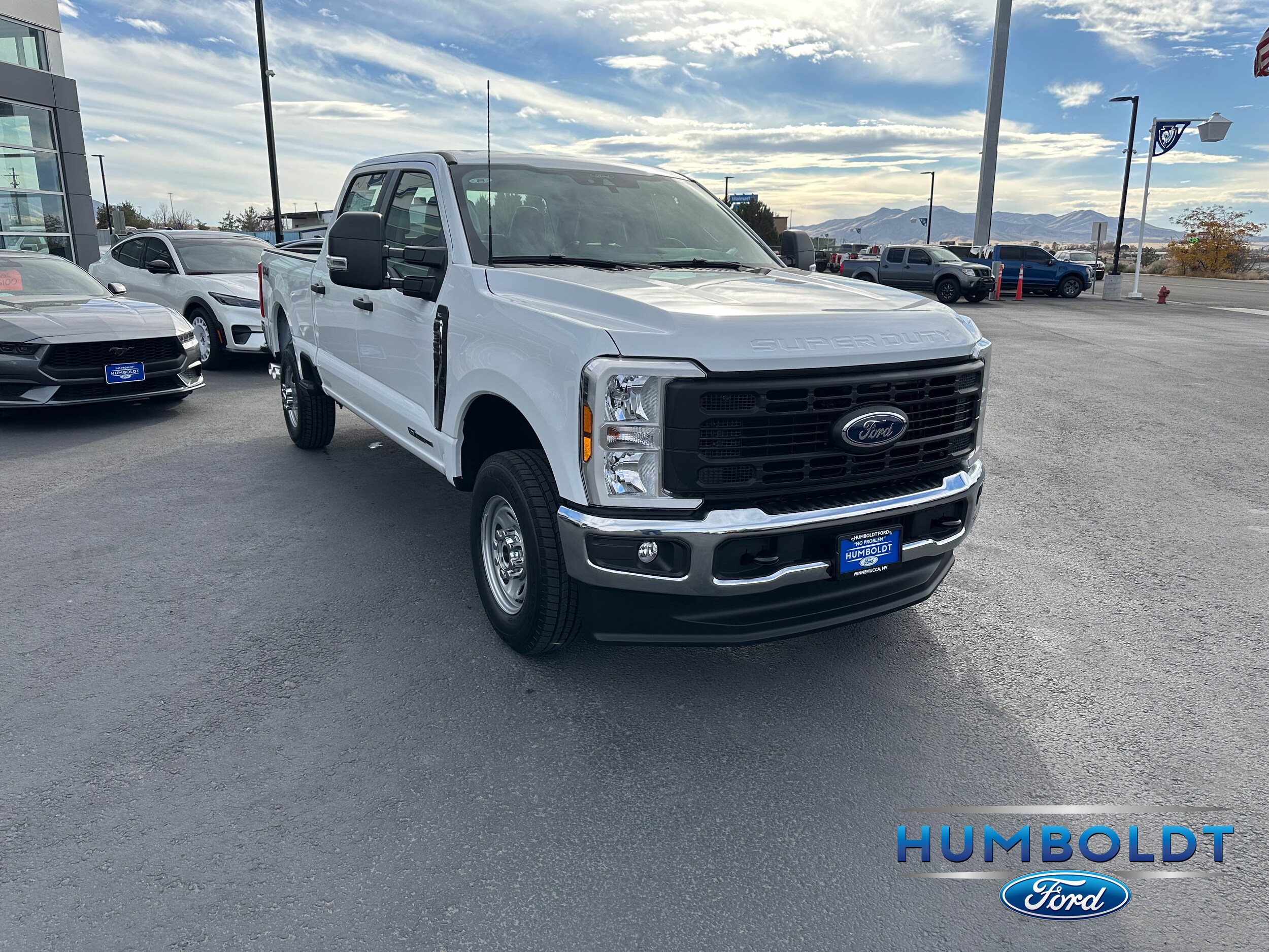 2026 Ford F-350 Super Duty XL - Photo 3