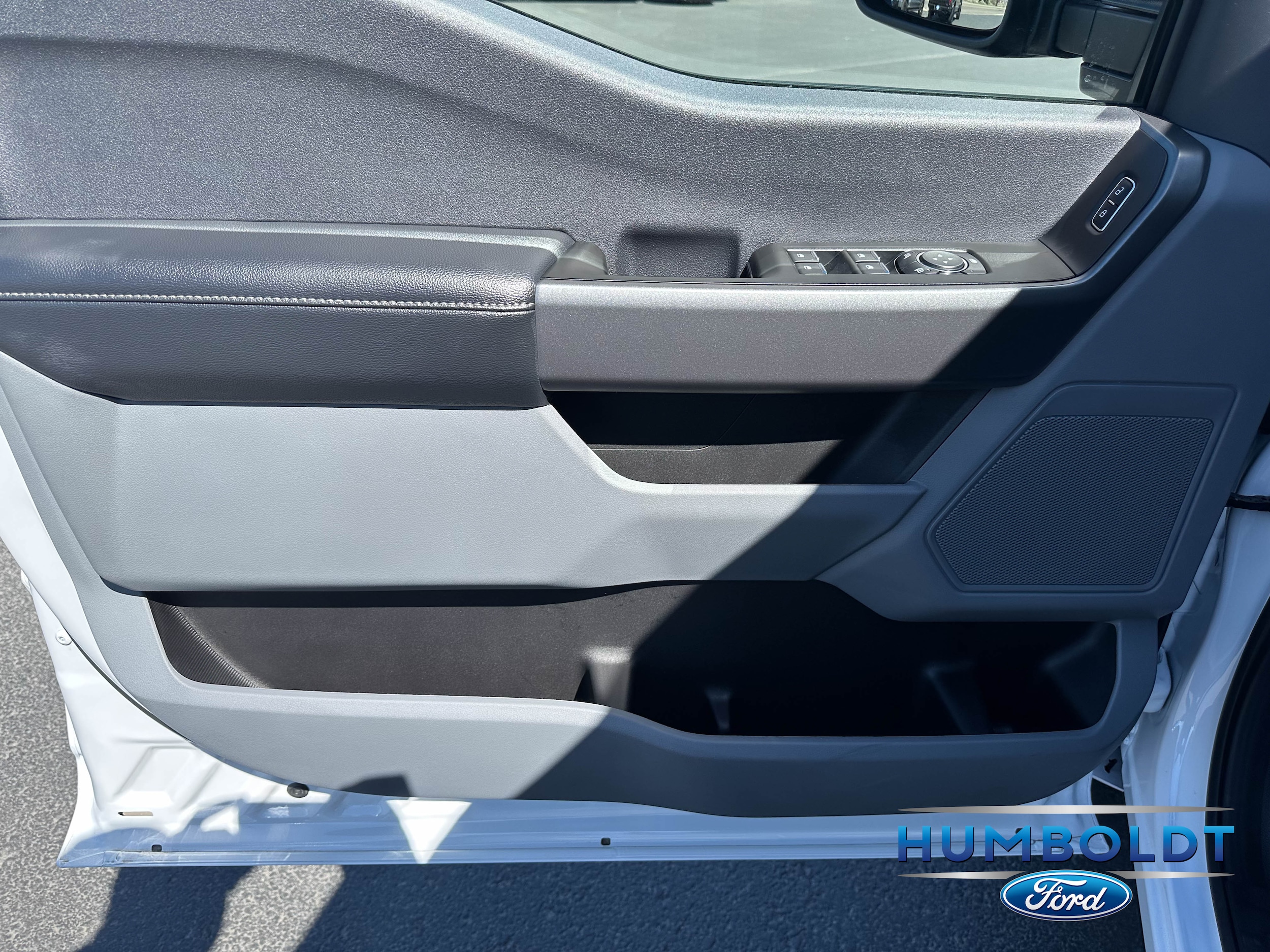 2026 Ford F-250 Super Duty XLT - Photo 12