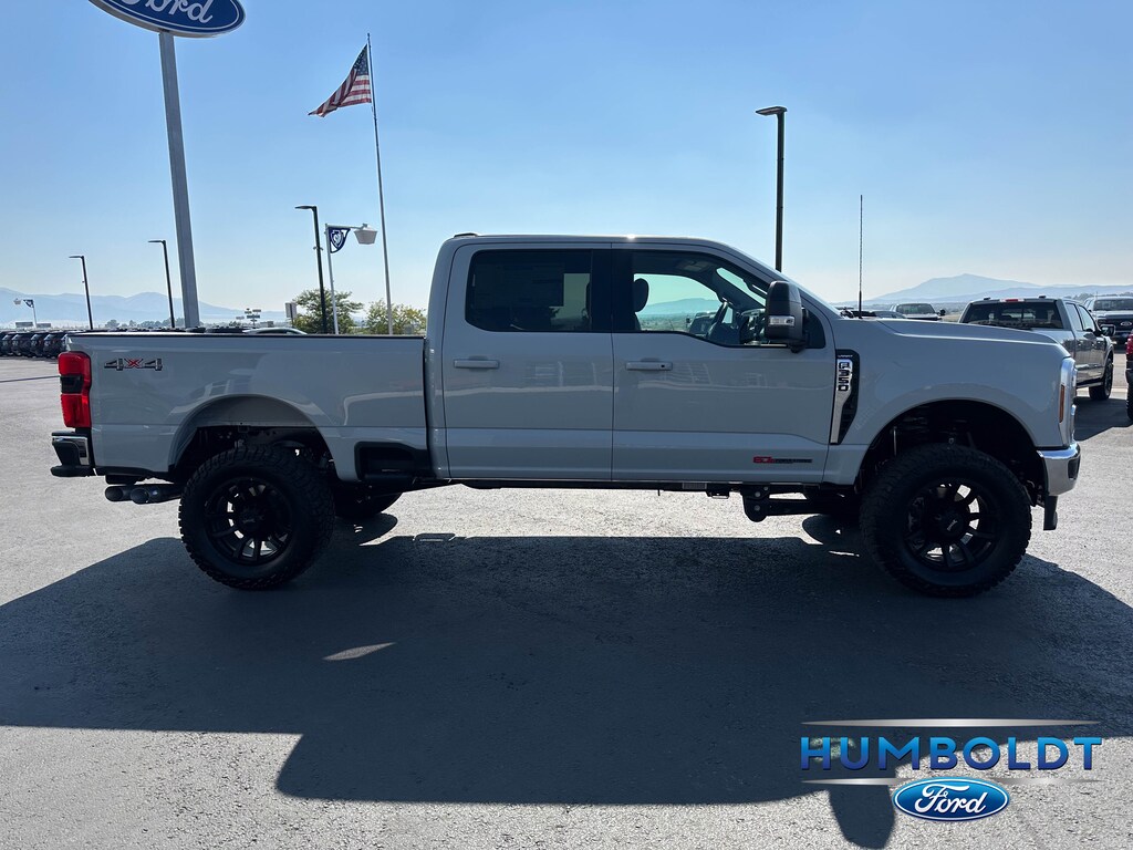 New 2026 Ford Super Duty F-350® Lariat® TRUCK