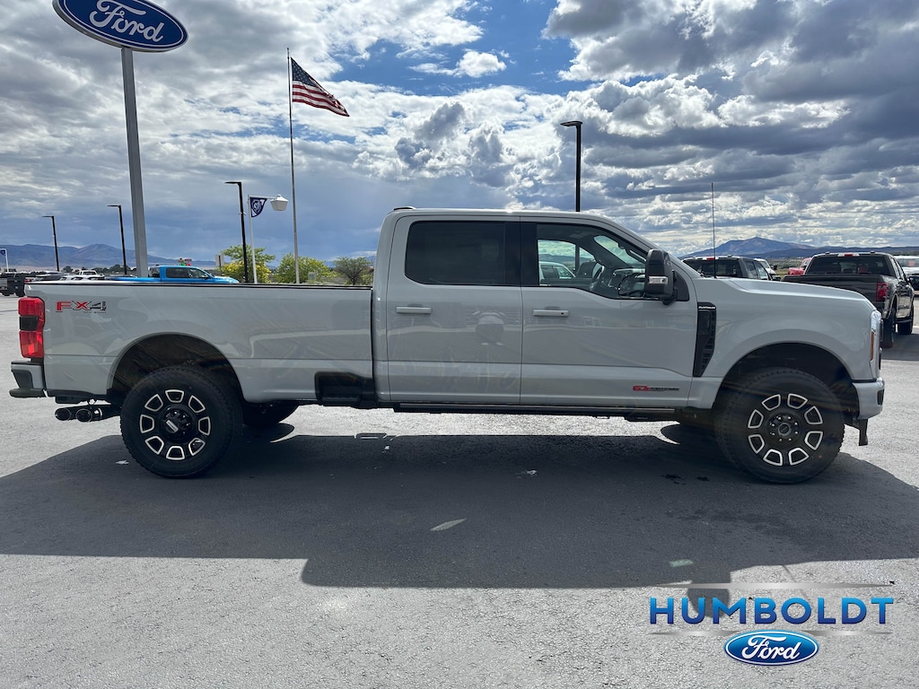 New 2026 Ford Super Duty F-350® Platinum® TRUCK