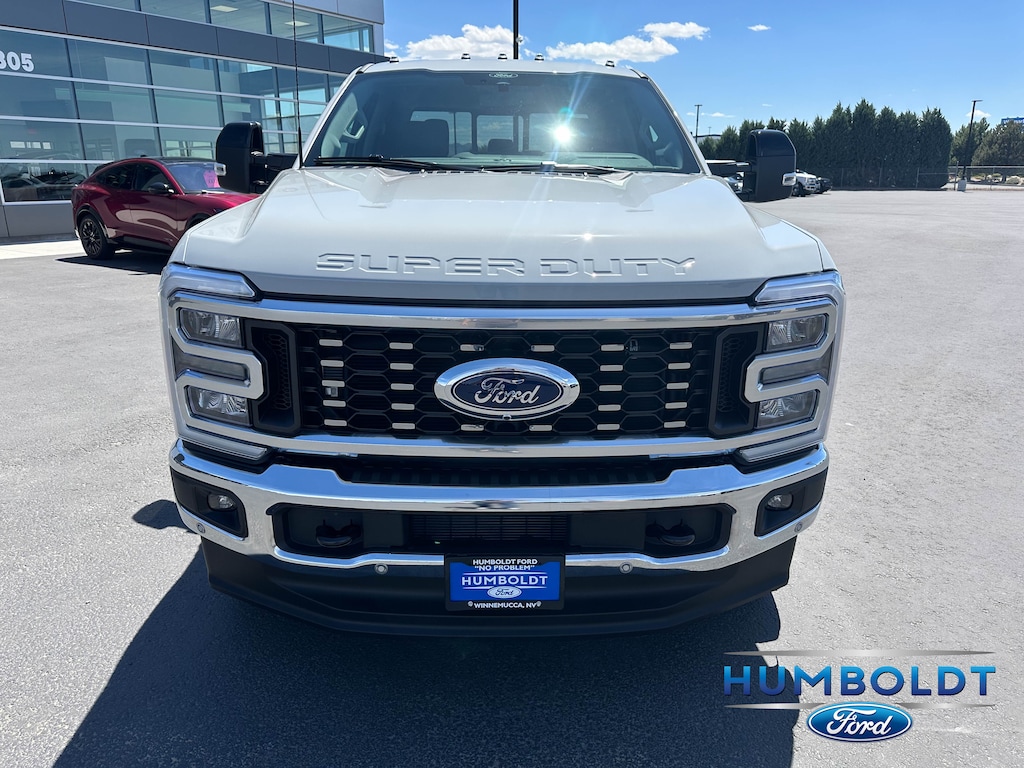 New 2026 Ford Super Duty F-350® Lariat® TRUCK