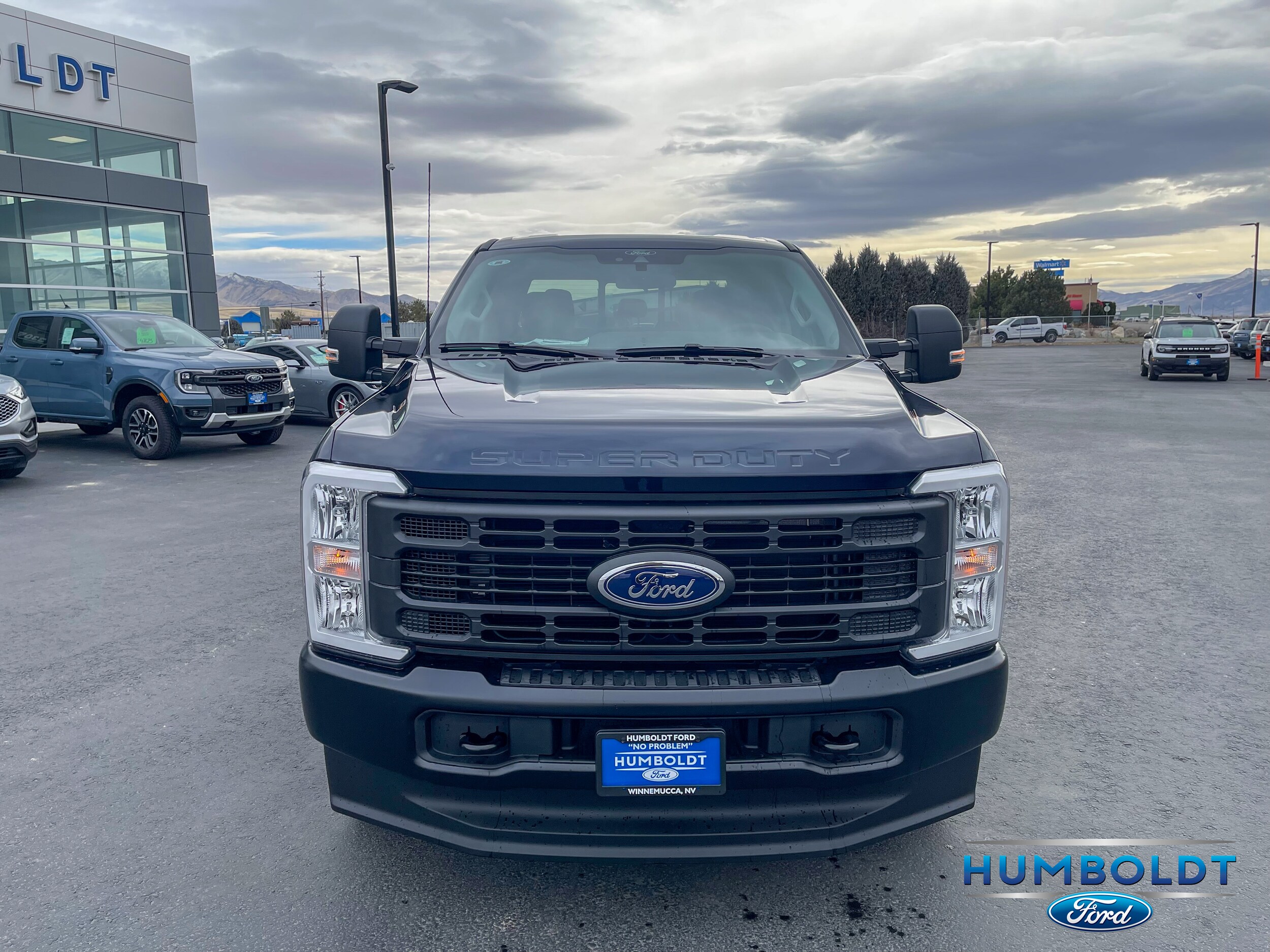 2025 Ford F-250 XL photo 2