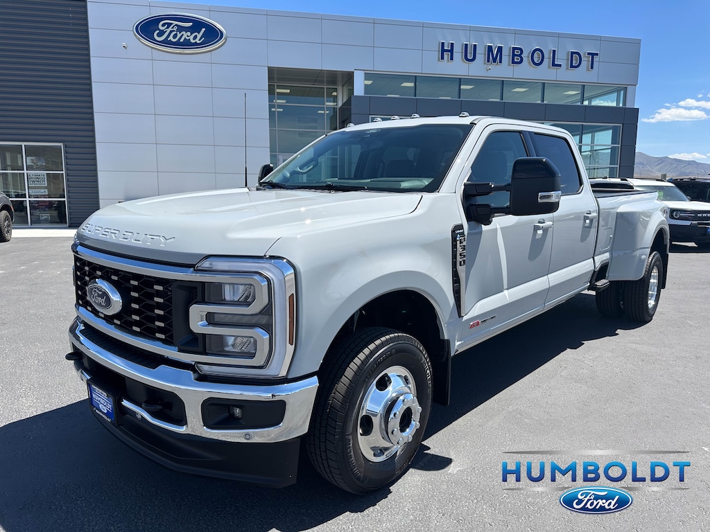New 2026 Ford Super Duty F-350® Lariat® TRUCK