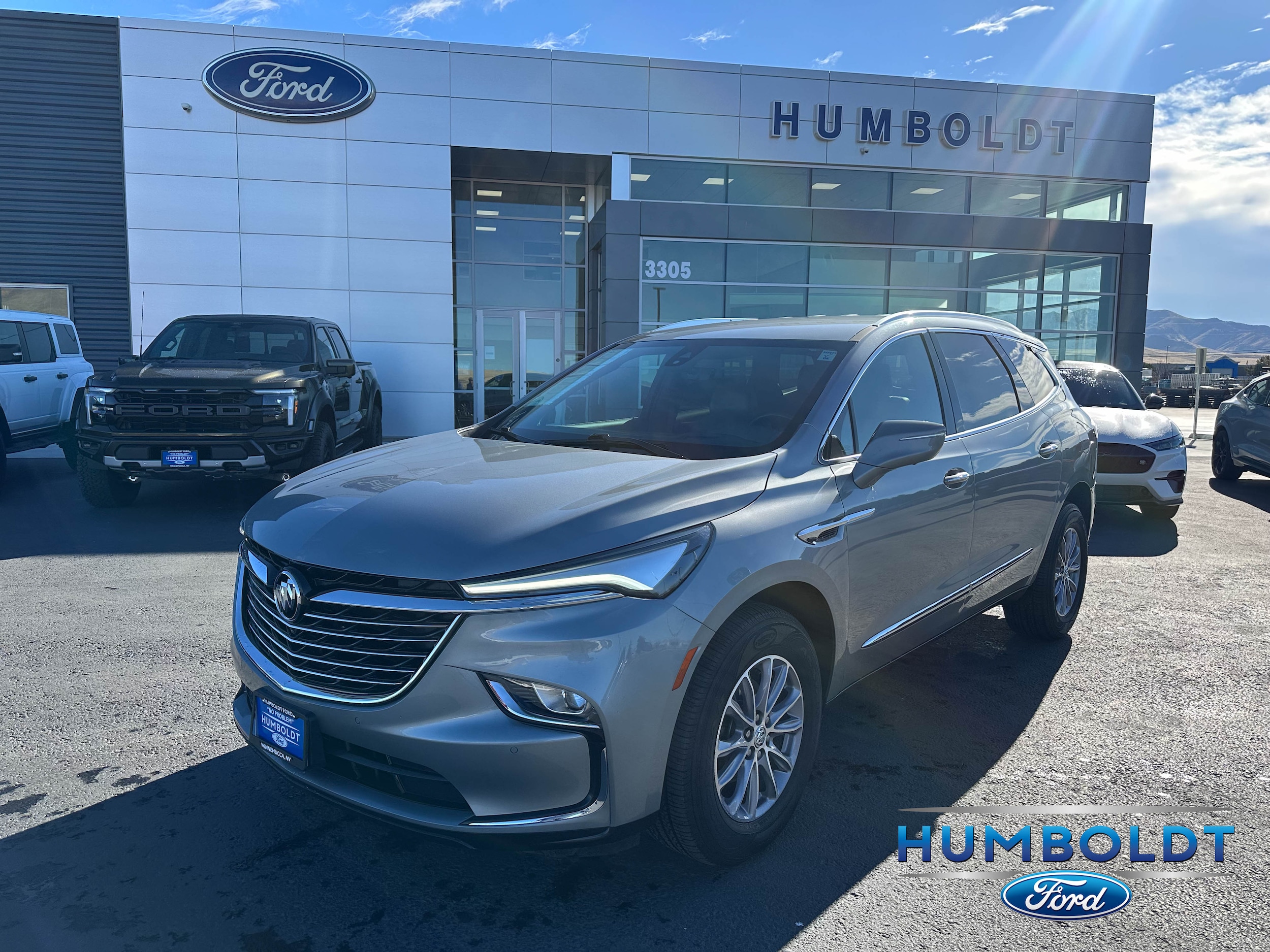 2024 Buick Enclave Premium's photo