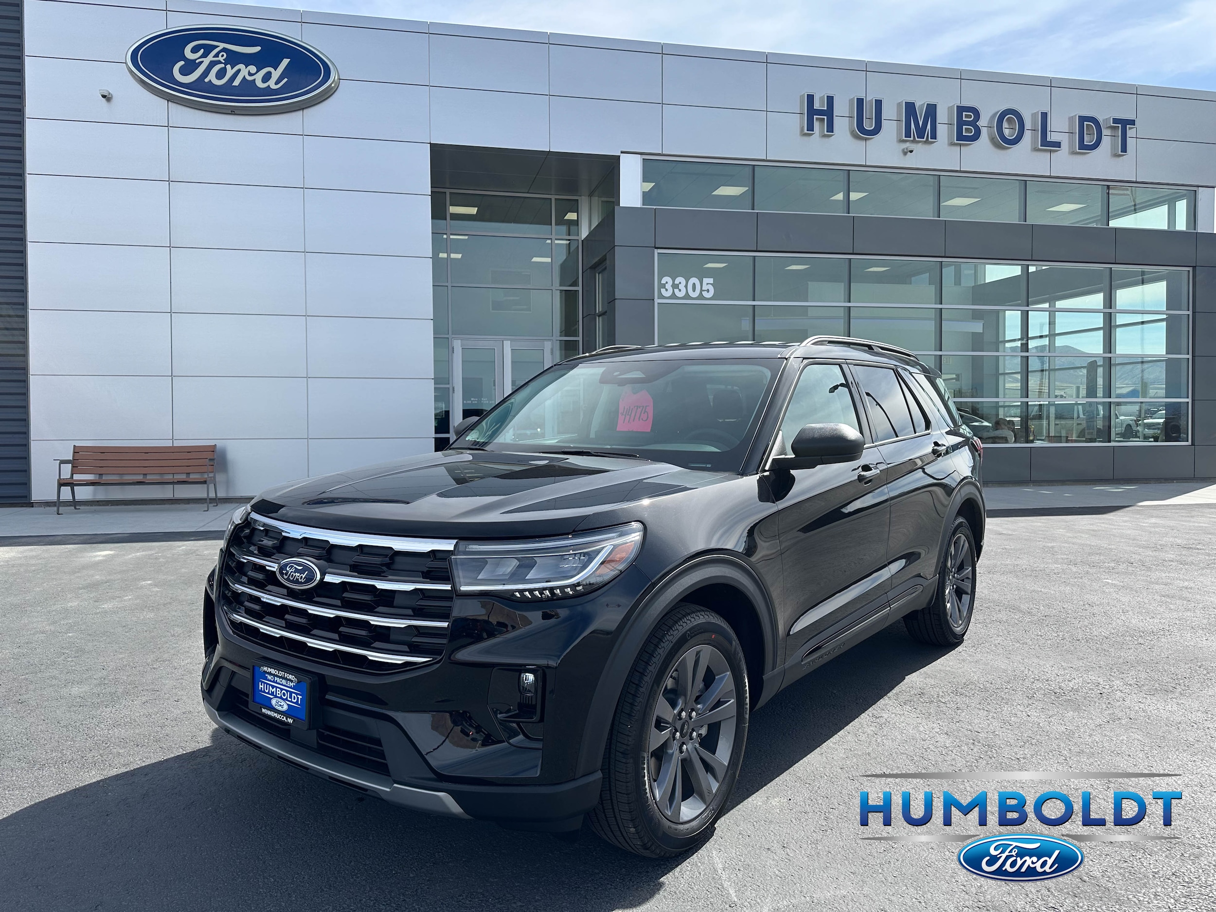 2026 Ford Explorer Active 4WD's photo