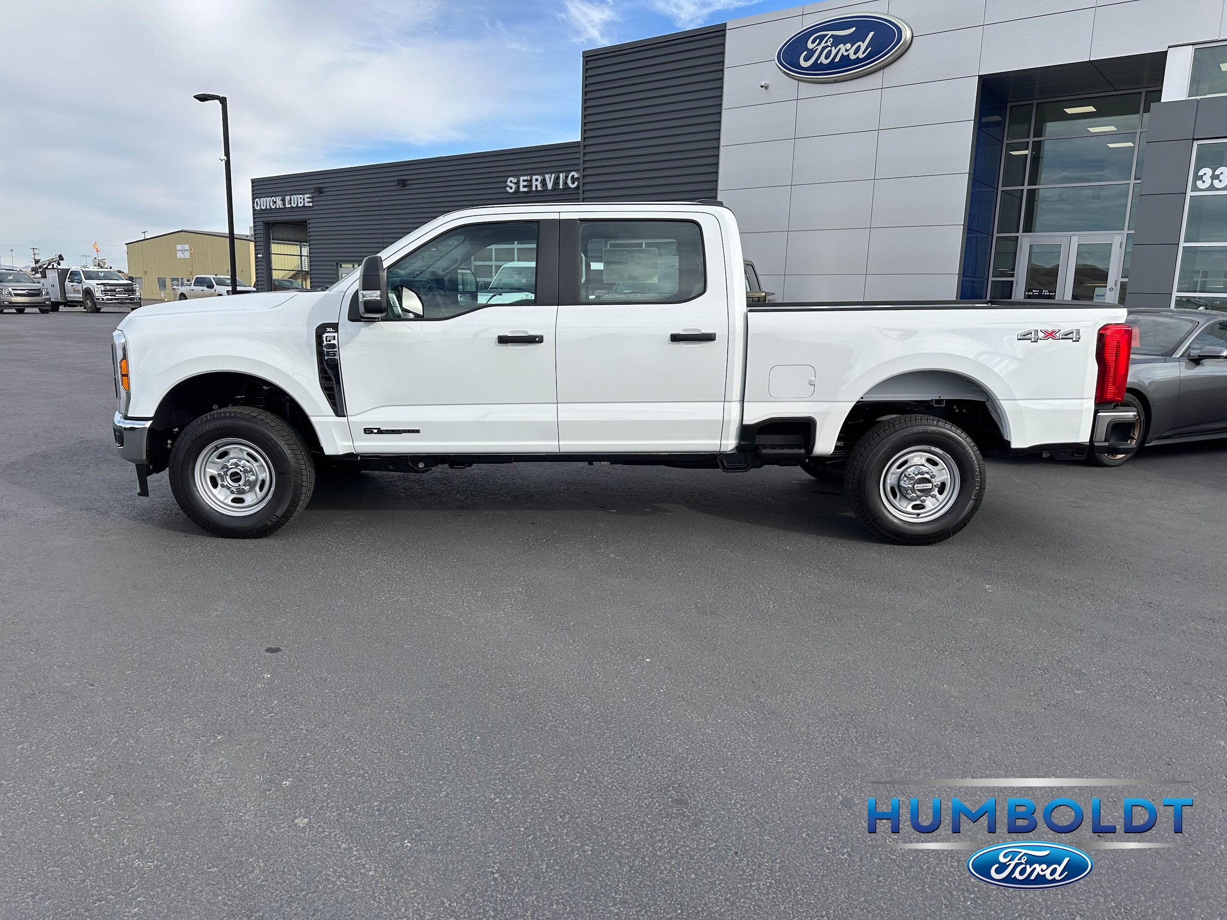 2026 Ford F-350 Super Duty XL - Photo 8