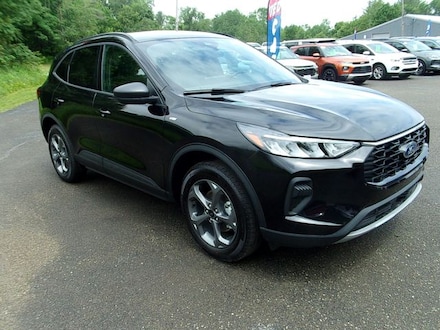 2026 Ford Escape ST-Line SUV