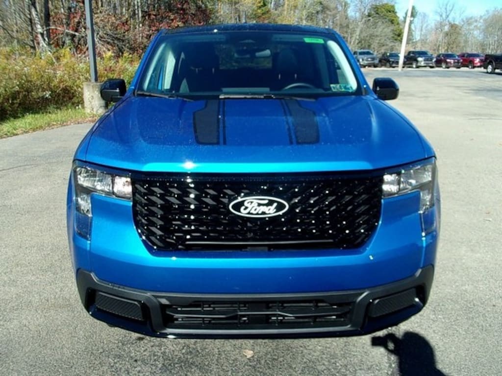 New 2025 Ford Maverick XLT Truck