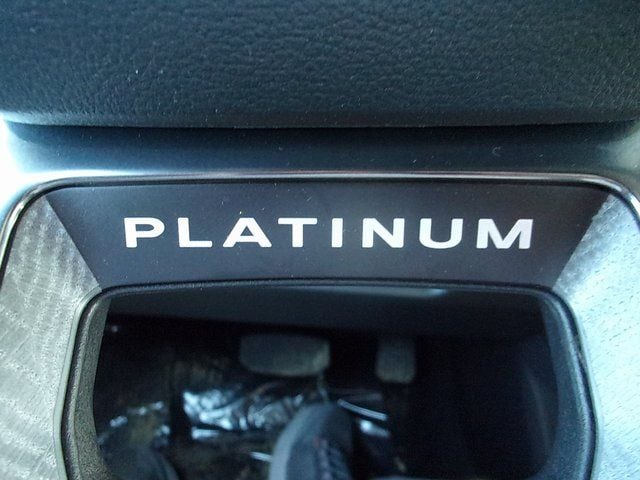 2025 Ford F-350 Super Duty Platinum - Photo 23