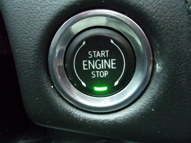 2022 Chevrolet Suburban RST - Photo 23