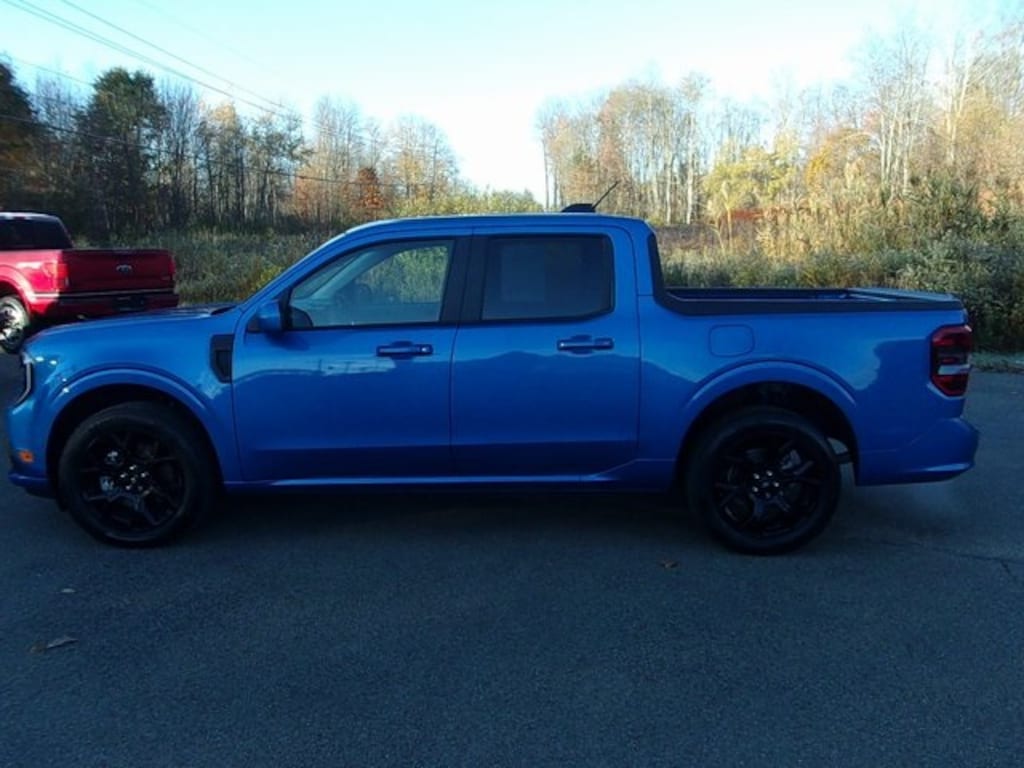 Used 2025 Ford Maverick Lobo Standard Truck