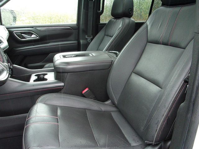 2022 Chevrolet Suburban RST - Photo 16