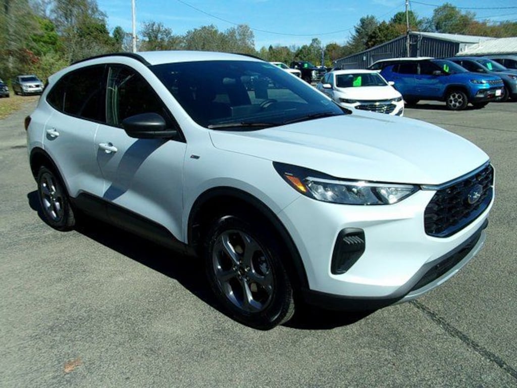 New 2026 Ford Escape ST-Line SUV