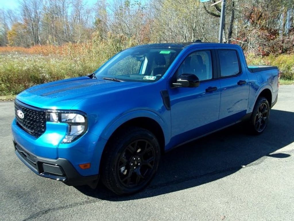 New 2025 Ford Maverick XLT Truck