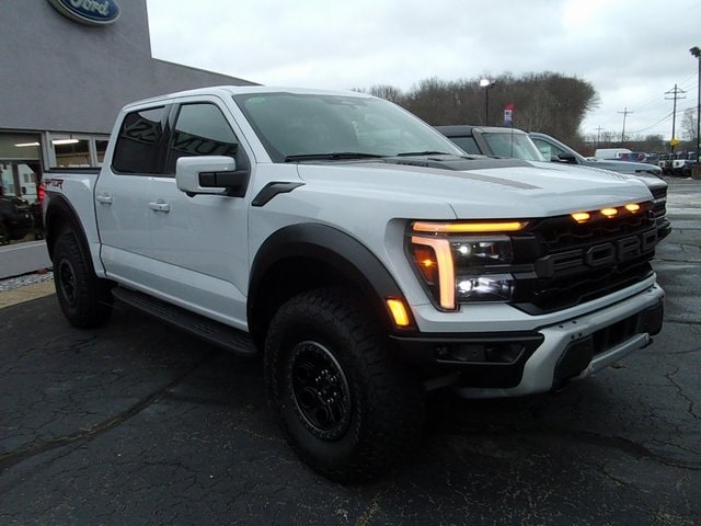 2025 Ford F-150 Raptor's photo