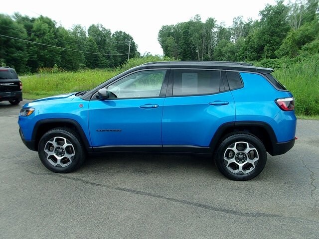 2022 Jeep Compass Trailhawk photo 4