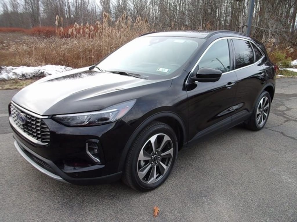 Used 2023 Ford Escape Platinum SUV