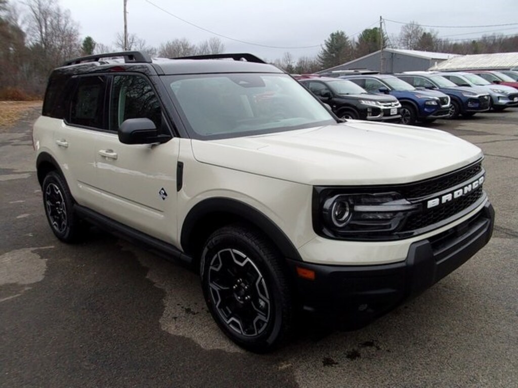 New 2025 Ford Bronco Sport Outer Banks SUV