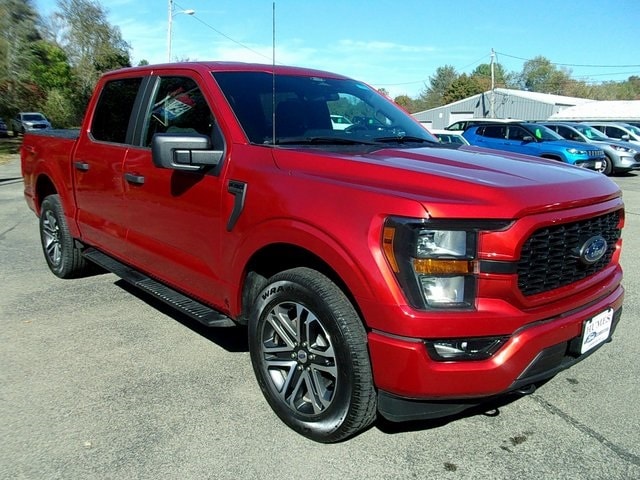 2023 Ford F-150 XL's photo