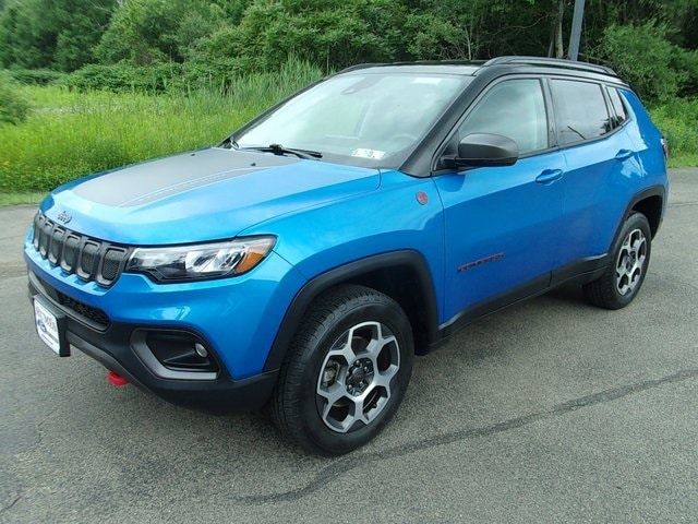 2022 Jeep Compass Trailhawk photo 3