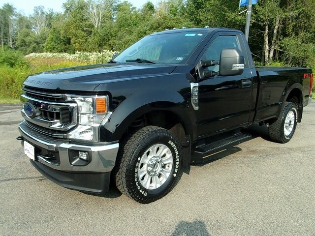 2020 Ford F-350 XLT photo 3