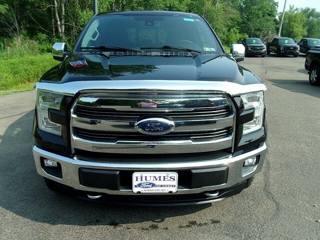 2016 Ford F-150 Lariat photo 2