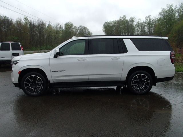 2022 Chevrolet Suburban RST - Photo 4
