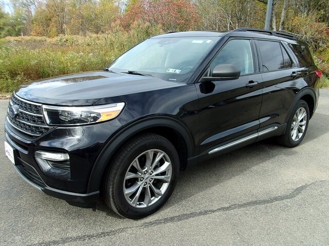 2022 Ford Explorer XLT photo 3