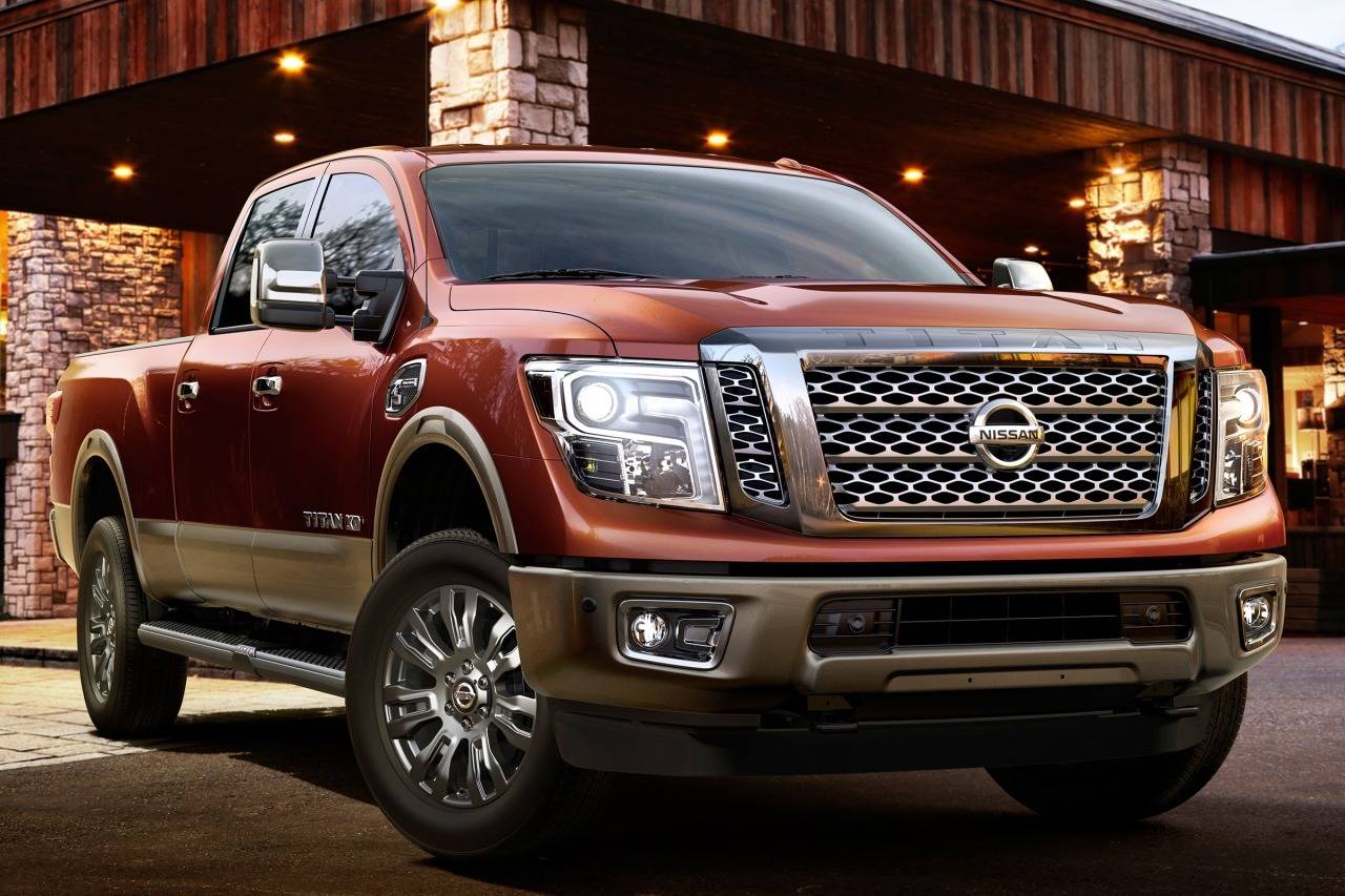 2016_nissan_titan-xd_crew-cab-pickup_platinum-reserve_fq_oem_2_1280.jpg