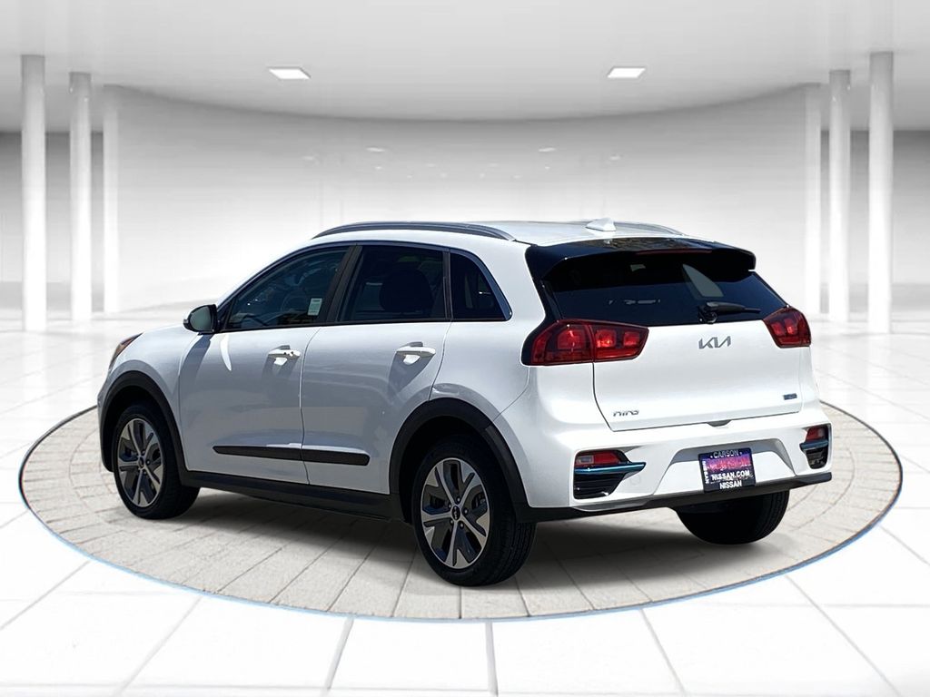 Used 2022 Kia Niro S with VIN KNDCC3LG2N5159823 for sale in Lancaster, CA