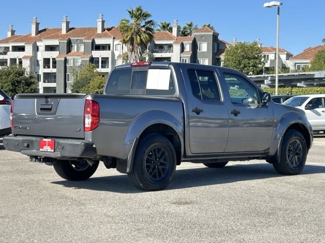 2020 Nissan Frontier SV photo 4