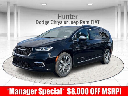 2026 Chrysler Pacifica PINNACLE Passenger Van