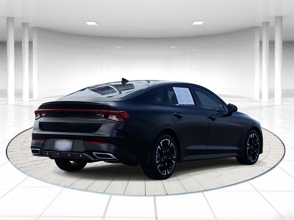 2022 Kia K5 GT-Line photo 3