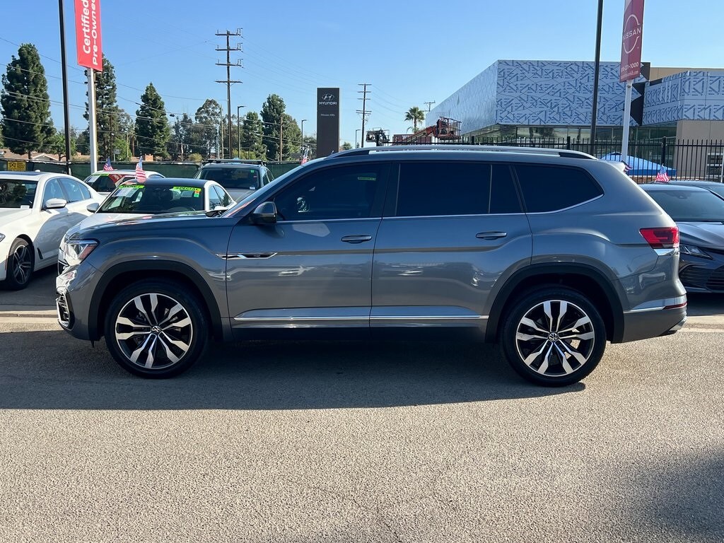 2021 Volkswagen Atlas SEL R-Line photo 3
