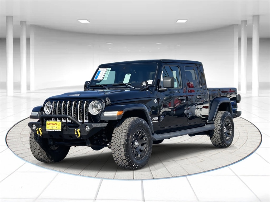 2020 Jeep Gladiator Overland's photo