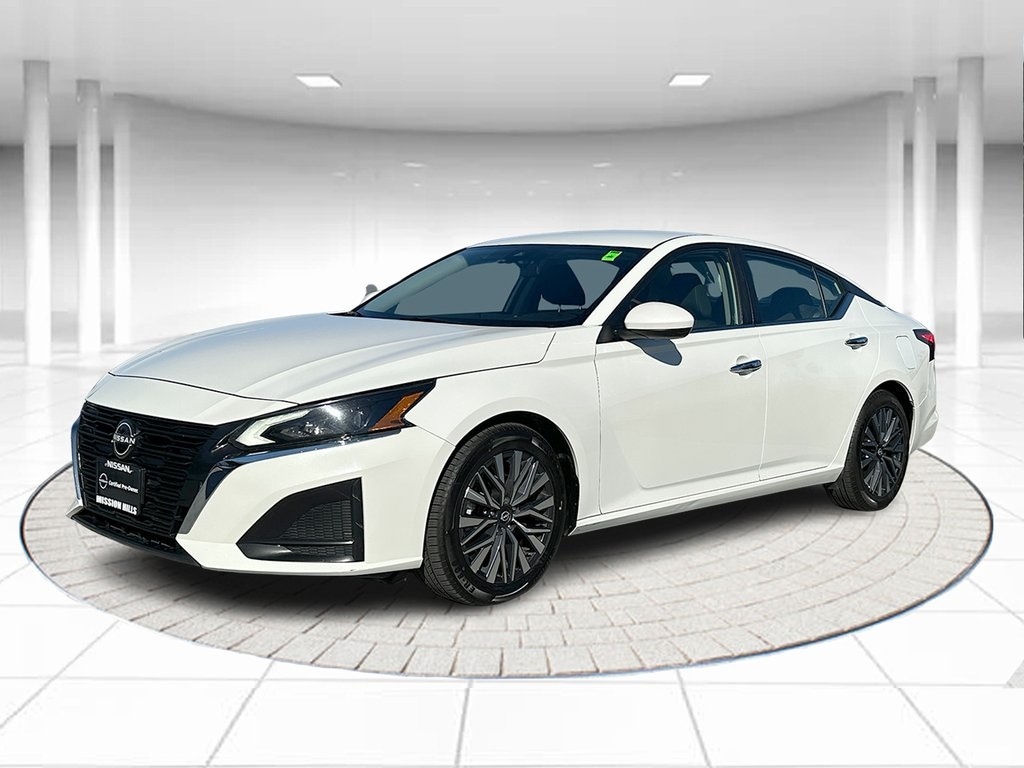 2023 Nissan Altima SV