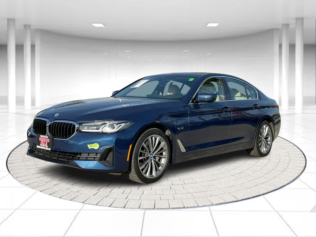 2023 BMW 5 Series 530e iPerformance Sedan's photo