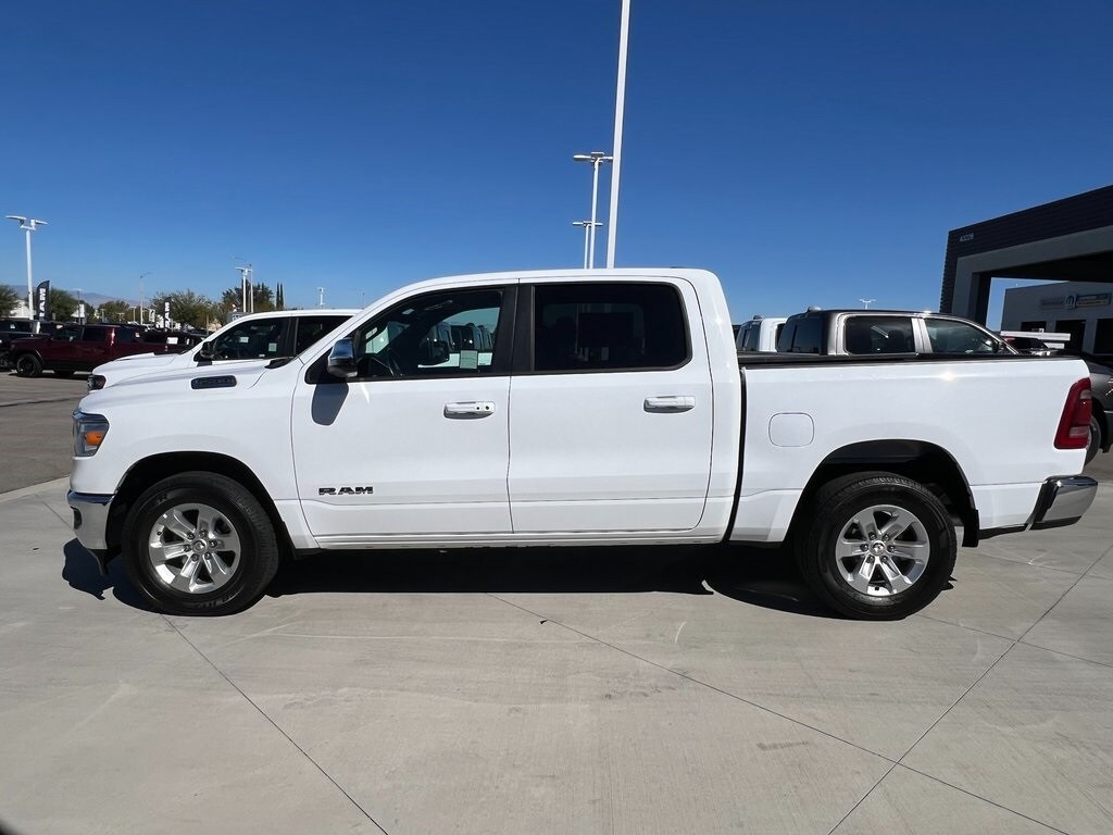 2024 Ram 1500 Laramie photo 3