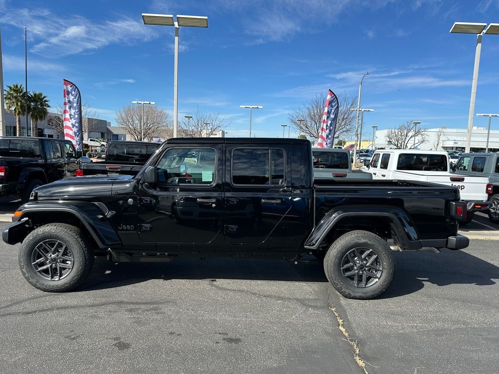 New 2026 Jeep Gladiator SPORT S 4X4 Pickup