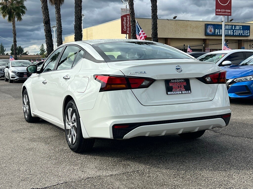 2021 Nissan Altima 2.5 S photo 4